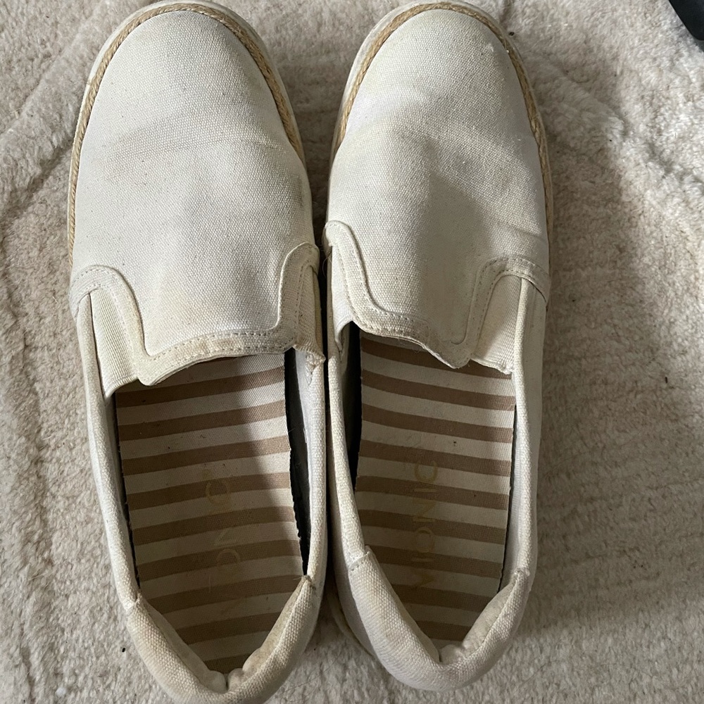 Vionic Slip-on Shoe